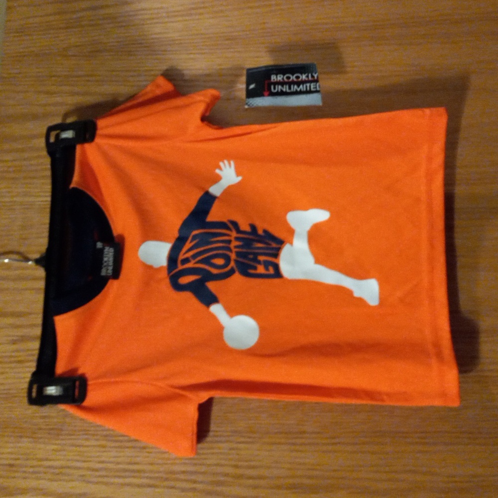 Boys Brooklyn unlimited tshirt point game orange Neon size 3T